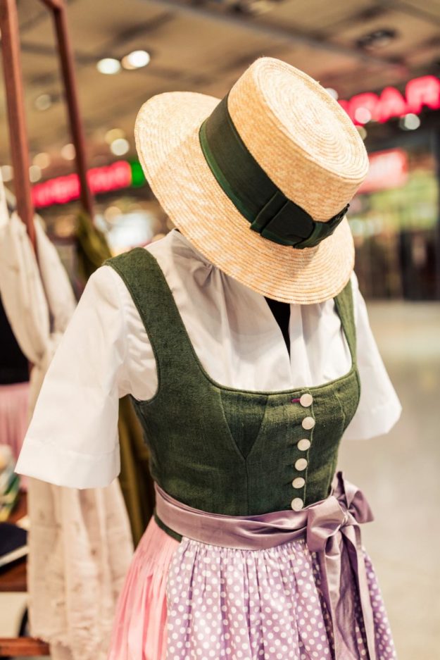 MODEPALAST_Trachtenwochen_Q19_2016