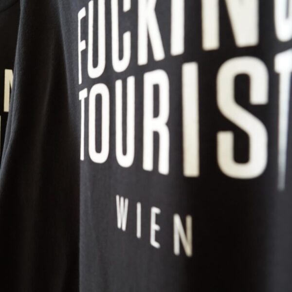Vienne Bienne_Fucking Tourist1